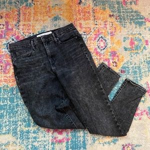Highwaist Subtle Black Acid Wash Jeans